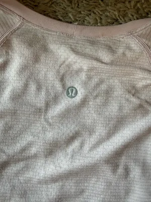 Lululemon Pink Align Long Sleeve 6 waist length thumbnail 6