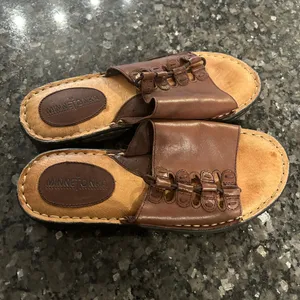 Minnetonka Leather Slide Sandals thumbnail 4