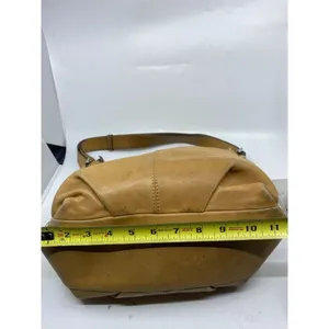 COACH Medium/ Large Leather Tan Shoulder Bag thumbnail 5