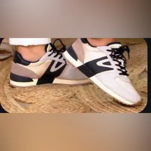 Tretorn Layola 2.0 Beige and Black Athletic lace up Shoes. 9 thumbnail 7