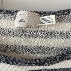 Anthropologie Postmark Fairley Grey Striped Floral Tunic Cottagecore Boho Sz Med thumbnail 2