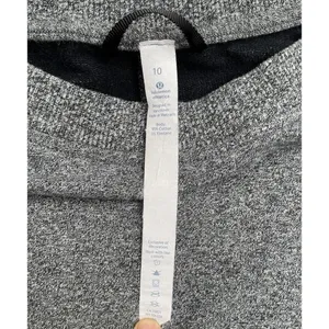 Lululemon Half Sleeve Gray Tunic Sweatshirt Size 10 M/L Loungewear Drawstring thumbnail 15