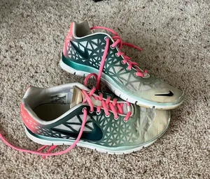 Training Shoes thumbnail 1