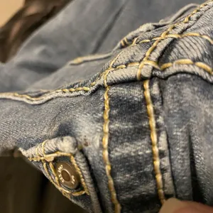 BKE Harper Jeans Womens 31x31.5‎ Blue Denim Distressed Casual straight 31R flaw thumbnail 15