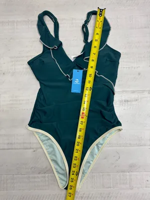 Cupshe Eucalyptus Ruffled V-Neck One-Piece thumbnail 2