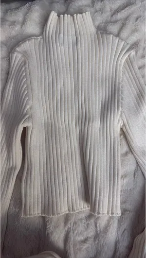 Edikted Cropped Sweater thumbnail 3