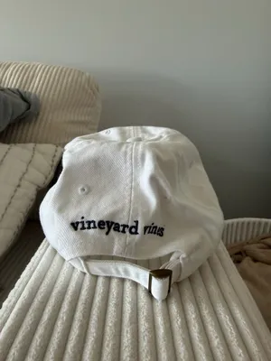 Vineyard Vines Hat Red White Blue thumbnail 3