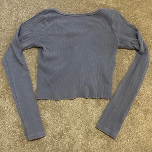 Brandy Melville John Galt Blue Cropped Long Sleeve thumbnail 2