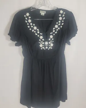 Motherhood Maternity Cap Sleeve Top Blouse Black w/ White Embroidery Size S thumbnail 1