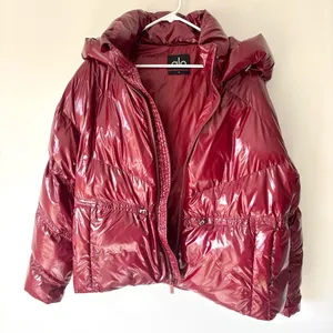 Alo Yoga Stunner Puffer Jacket Cranberry Red Winter Insulated Glossy Oversized thumbnail 16