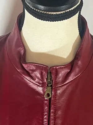 Boutique Europa Women’s Burgundy Genuine Leather Full Zip Jacket Coat Size 8 thumbnail 2