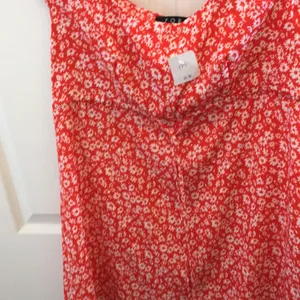 FINAL MARKDOWN Ladies fore top medium thumbnail 2