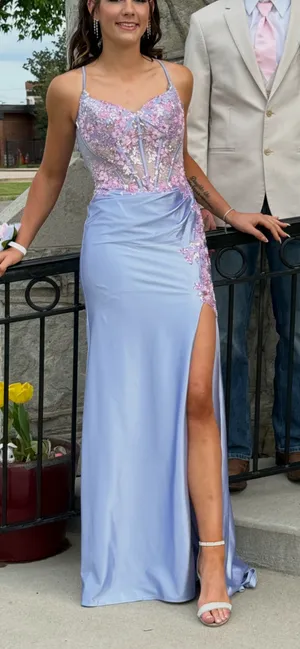 Light purple prom dress Size 4 thumbnail 1