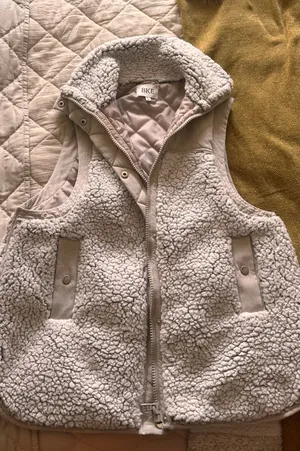 Buckle Sherpa Vest  thumbnail 1