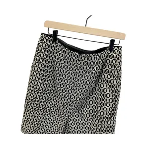 White House Black Market‎ Womens Straight Skirt Geometric Mini Back Slit USA 8 thumbnail 4