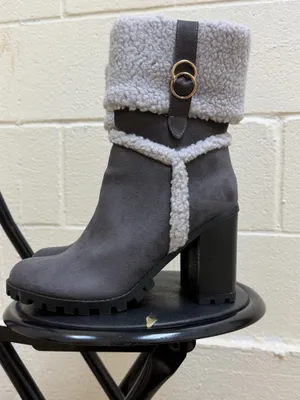 ZBY winter boots Gray Size 8.5 thumbnail 4