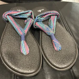 Sanuk Women's Blue and Pink Sandals thumbnail 8