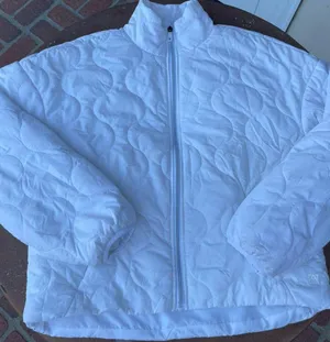 White quilted puffer jacket with pockets sz s thumbnail 4