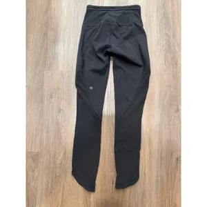 Lululemon Black Mesh Panel Athletic Leggings Activewear Women's‎ Size 2 thumbnail 3