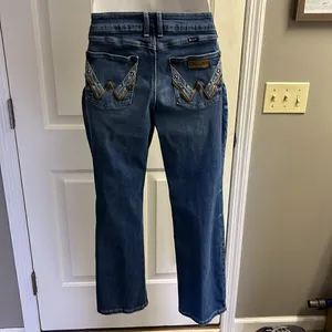 Wrangler Dark Wash Faded Bootcut 5-Pocket Jean w/ W Design on Back Pockets 13 thumbnail 6