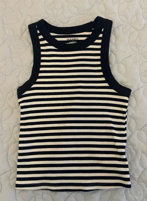 Old Navy Top thumbnail 1