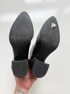 Steve Madden Julianne Black Crocodile Embossed Leather Ankle Boots Size 8 thumbnail 6