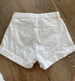 Wild Fable White Denim Shorts High-Rise thumbnail 2