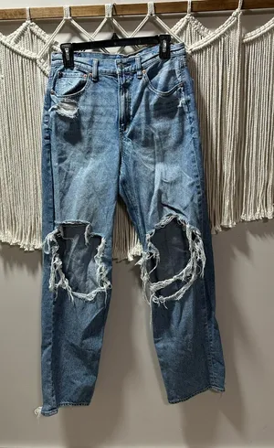 American Eagle Outfitters Light Blue Distressed Boyfriend Jeans thumbnail 1