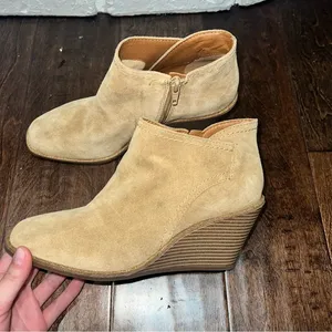Suede Boots Size 7 thumbnail 1