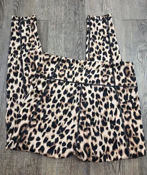 Victoria’s Secret BlackTan Leopard Animal Print Leggings Pants Women’s Size 10 thumbnail 1