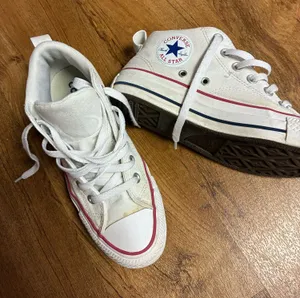 Converse White Mid-Top Sneakers thumbnail 1