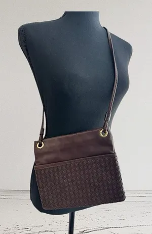 ✨Margot Brown Leather Weave Basketweave Crossbody Bag Purse✨ thumbnail 1