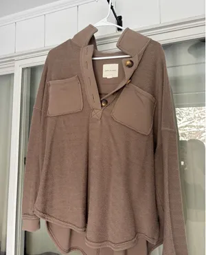 American Eagle brown oversized pullover long sleeve  thumbnail 1