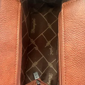 Wrangler Aztec Purse thumbnail 5