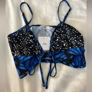 Adika tie cropped tank top thumbnail 1