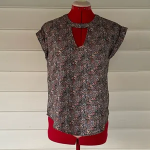 Bylette Cuffed Sleeve Cutout V thumbnail 2