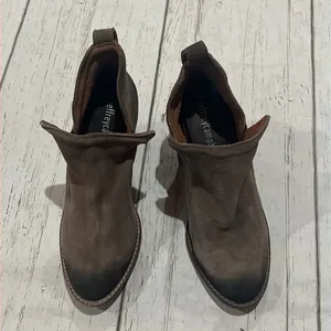 Jeffrey Campbell taupe booties thumbnail 2