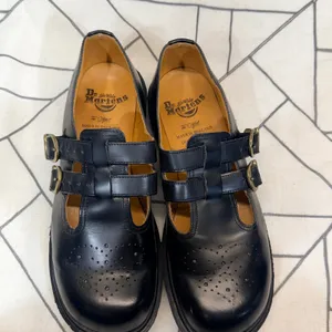Dr. Martens 8065 Mary Jane SZ 7 Black Leather Made in England Double Buckle VTG thumbnail 6