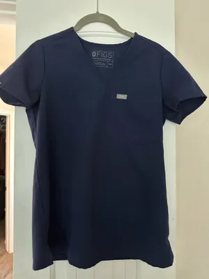 FIGS Scrub Top thumbnail 1