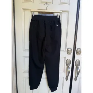 Figs HW Zamora High Waisted Jogger Scrub Pants Black Size XS Regular 1000207 NWT thumbnail 2