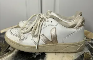 Veja V10 White Rose Gold Sneaker thumbnail 1