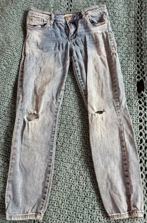 Sts Blue Emma Mid Rise Distressed Slim Straight Jeans Light Wash Size 28 thumbnail 1