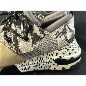 Steve Madden Women's Cliff Platform Sneakers Size 8 Snake Silver Snakeskin thumbnail 3