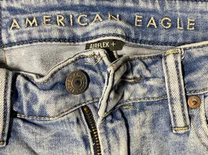 American Eagle Outfitters Ripped Jeans thumbnail 2