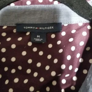 Tommy Hilfiger / M / Burgundy Polka Dot Button Up thumbnail 5
