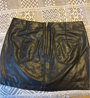 American Eagle Leather skirt thumbnail 2