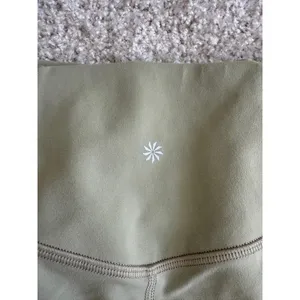 Athleta Crop Leggings small petite. Flawed thumbnail 3