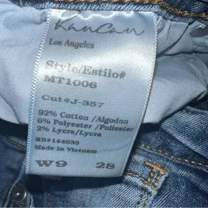 KanCan Estilo Style Women's Medium Wash Straight Leg Ankle Length Distress Jeans thumbnail 12