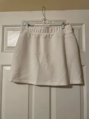 Mondetta Women's White Athletic Skirt Walking Skort, Cream with pockets Size Medium thumbnail 6