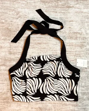 A New Day Women’s Small Tropical Crop Top Black Cream Halter Square Neck Resort thumbnail 1